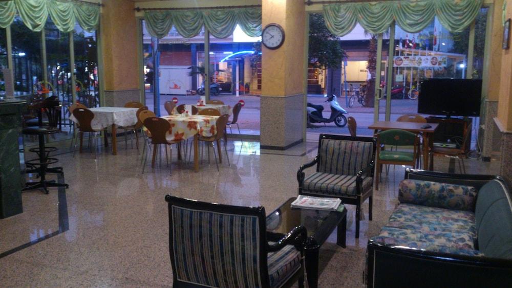 אלאניה Sailorson Apart Hotel מראה חיצוני תמונה